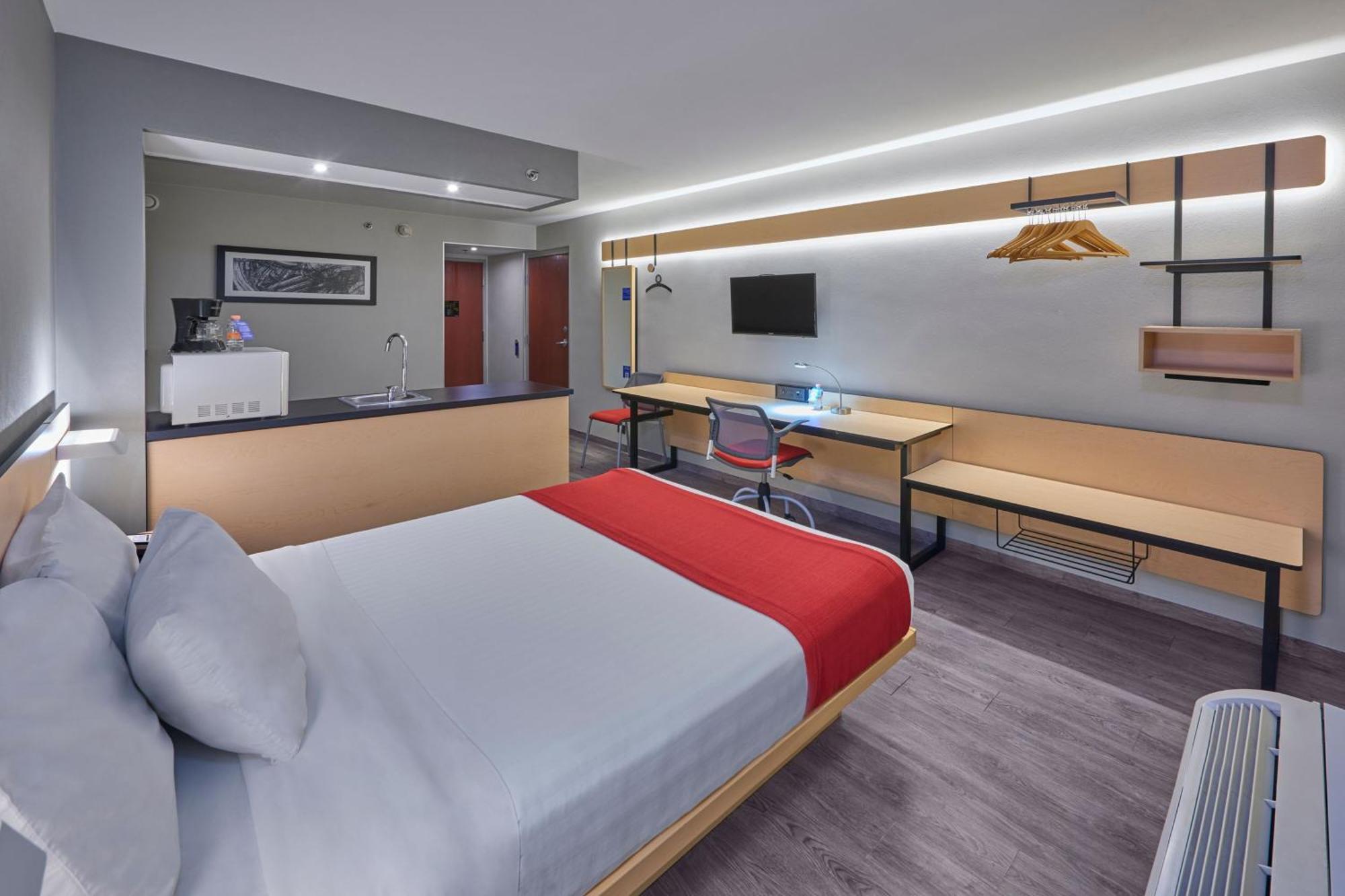 Hotel Express By Marriott 4*